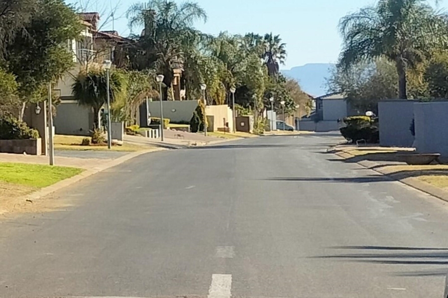 5 Bedroom Property for Sale in Xanadu Eco Park North West